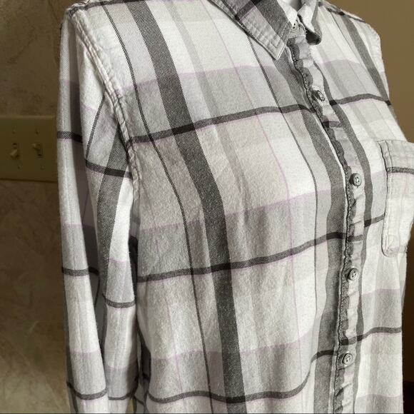 Aerie Button Down Shirt Size M - Picture 2 of 5